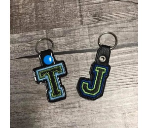 Stickserie - ITH Anhänger College Buchstaben